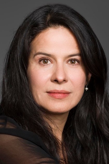Photo of artist Arcelia Ramírez