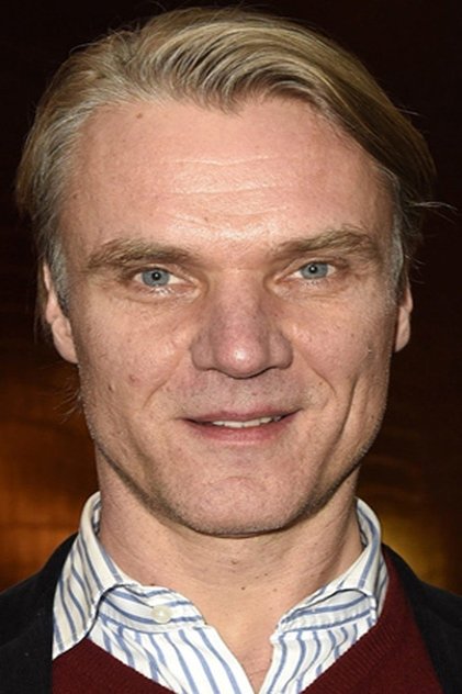 Photo of artist Markus Gertken