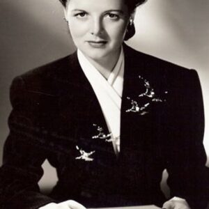 Photo of artist Renié