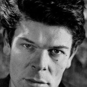 Photo of artist Roger Blin