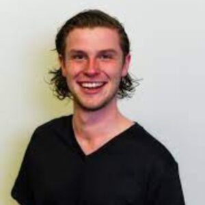 Photo of artist Travis Luke