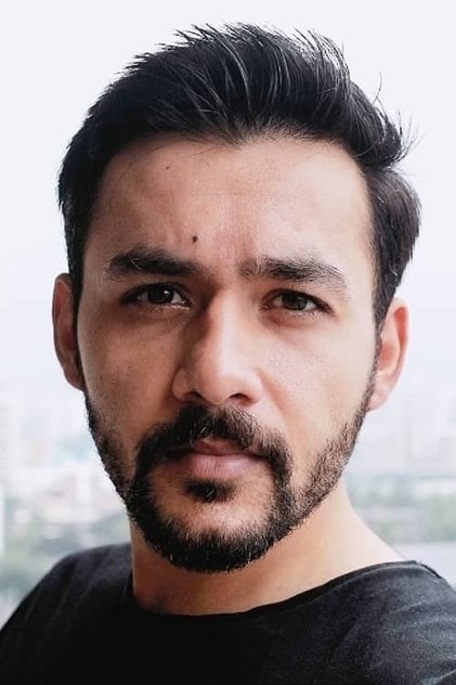 Photo of artist Varun Tewari