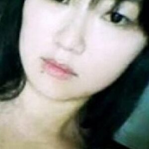 Photo of artist Han Sul-hee