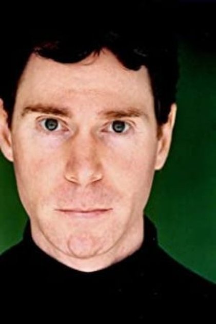 Photo of artist Michael Zelniker