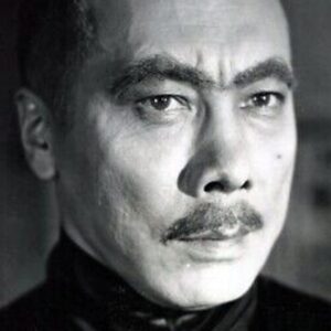 Photo of artist Valéry Inkijinoff