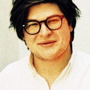 Photo of artist Freddy Syborn