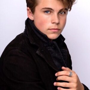 Photo of artist William Lipton