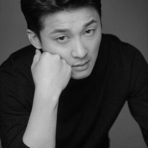 Photo of artist Kwon Seung-woo