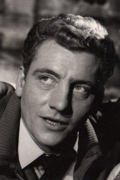 Photo of artist Sylvain Lévignac