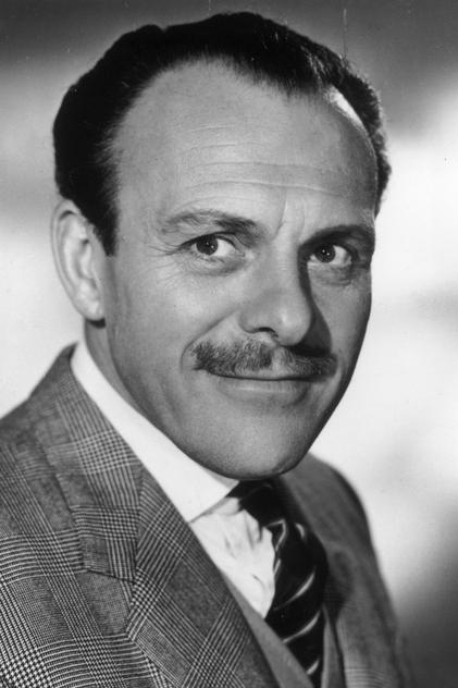 Photo of artist Terry-Thomas