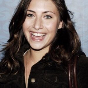 Photo of artist Stella Keitel