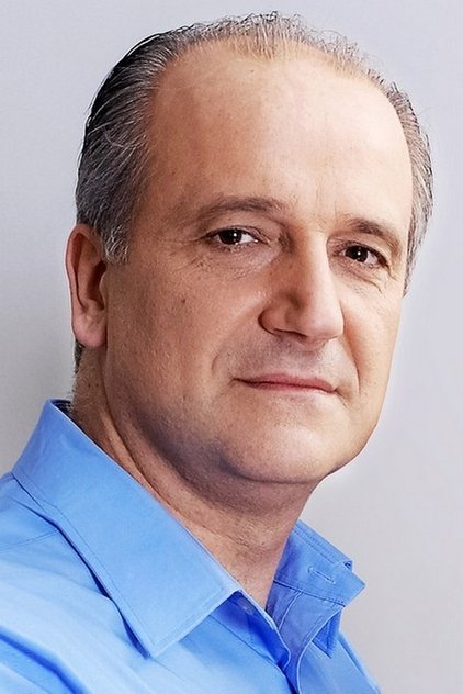 Photo of artist Maciej Tomaszewski