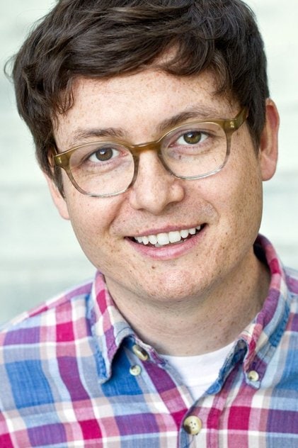 Photo of artist Allan McLeod