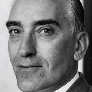 Photo of artist Neil Paterson