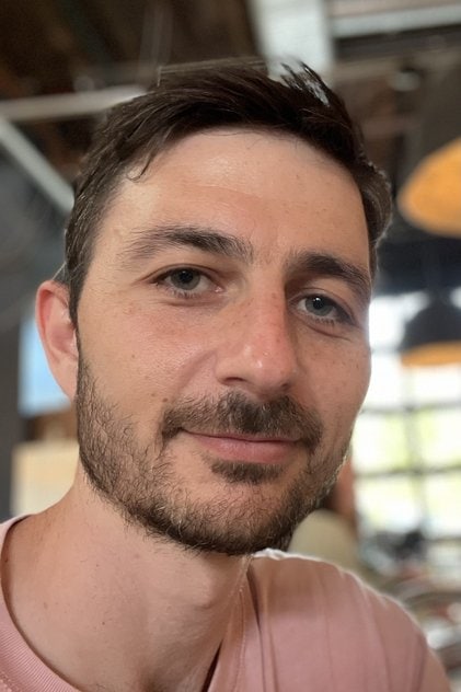 Photo of artist Nikola Boyanov