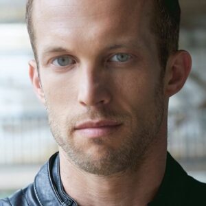 Photo of artist Ian Lake