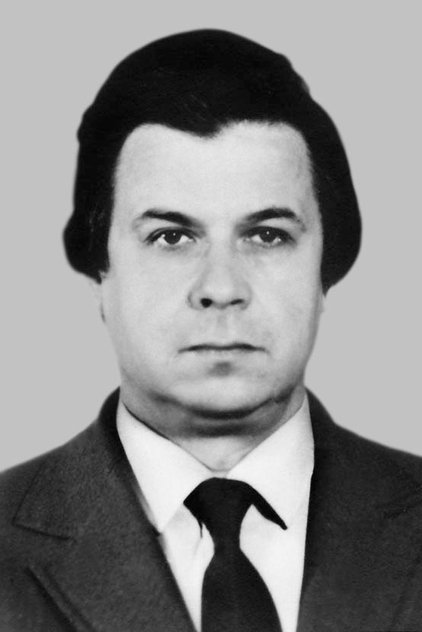 Photo of artist Volodymyr Artemenko