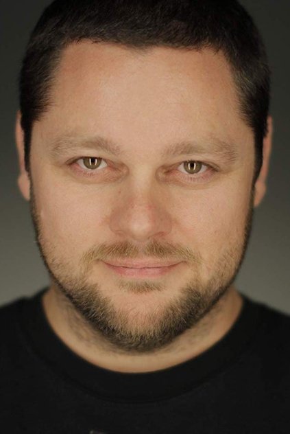Photo of artist Nicolaas Bertelsen