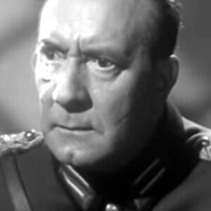 Photo of artist Gordon Richards