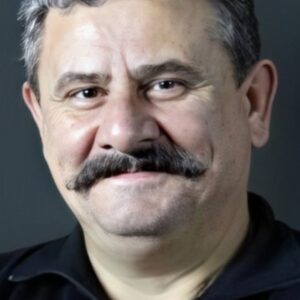 Photo of artist Necat Bayar