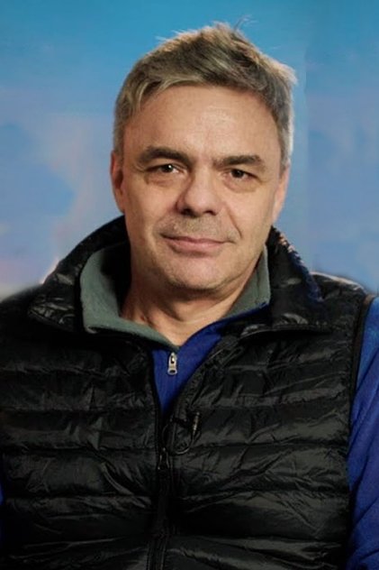 Photo of artist Sebastián Borensztein