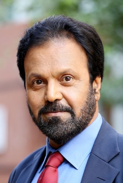 Photo of artist Tariq Anam Khan
