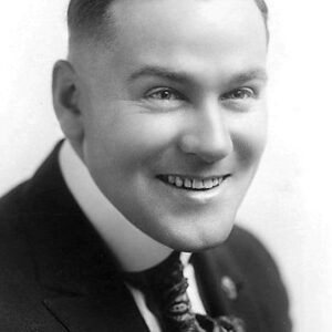 Photo of artist Vernon Dent