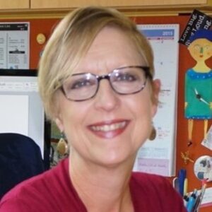 Photo of artist Kacky Walton