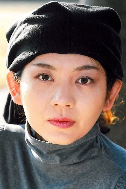 Photo of artist Tomoko Otakara