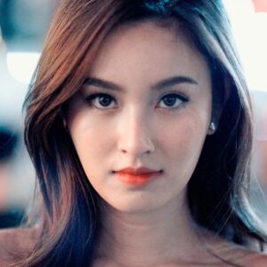 تصویر هنرمند Treechada Petcharat