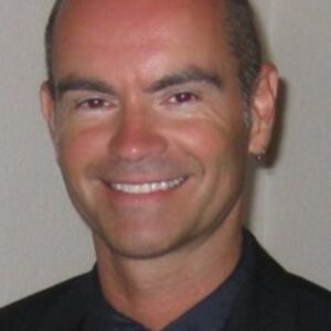 Photo of artist Graham Ludlow