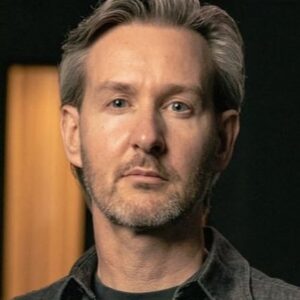 Photo of artist Liam Le Guillou