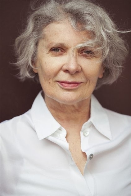 Photo of artist Catherine Morlot