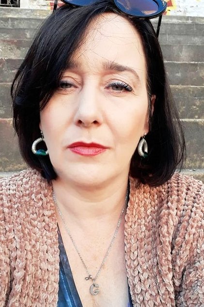 Photo of artist Ana Garibaldi