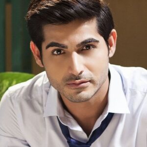 Photo of artist Omkar Kapoor