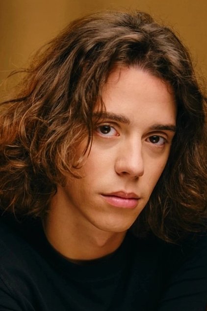Photo of artist Alberto Batista