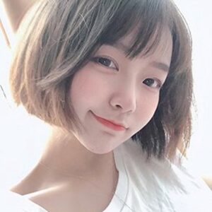 Photo of artist Huang Heng