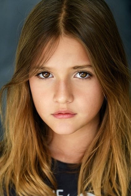 Photo of artist Lily Jane