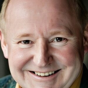 Photo of artist Clive Corner