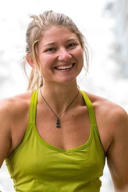 Photo of artist Hazel Findlay