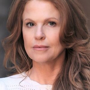 Photo of artist Suzanne R. Neff