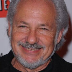 Photo of artist Jeff Kanew