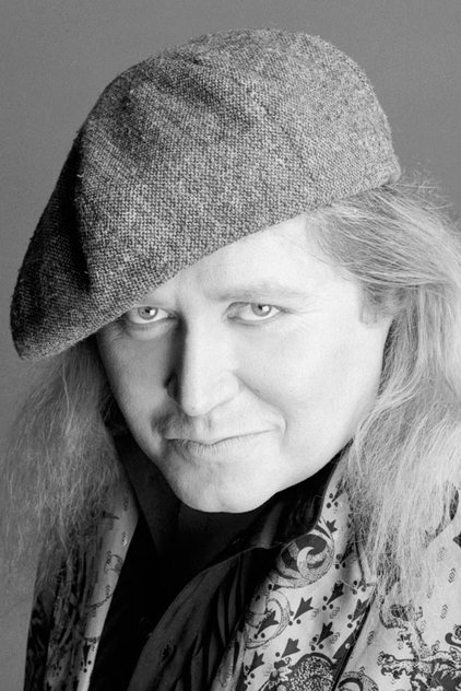 Photo of artist Sam Kinison