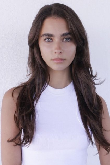 Photo of artist Renee Herbert