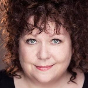 Photo of artist Sue Vincent