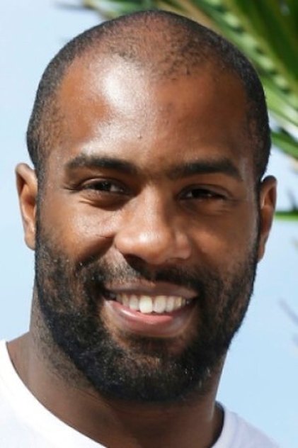 Photo of artist Teddy Riner