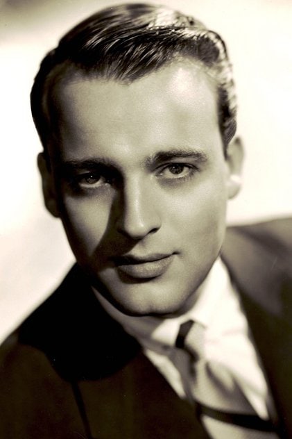 Photo of artist Neal Hefti