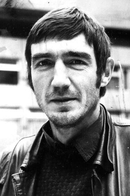 Photo of artist Derrick O'Connor