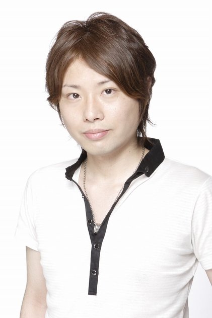 Photo of artist Daisuke Matsuo