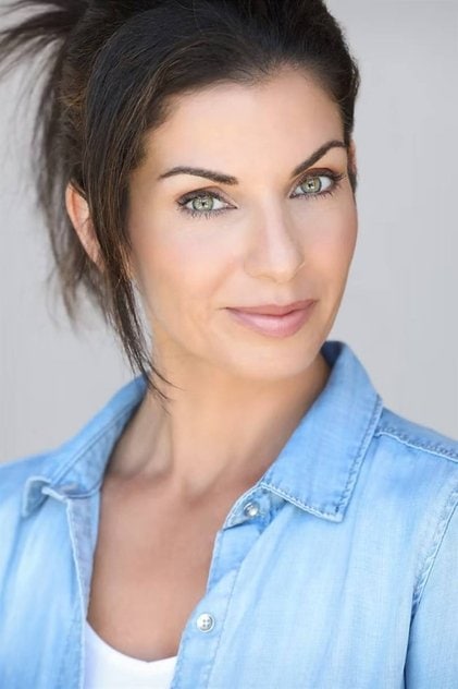 Photo of artist Marceline Orallo